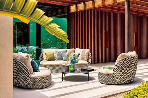 Designing Outdoor Comfort　アウトドアアイテムで多様な過ごし方をかなえる